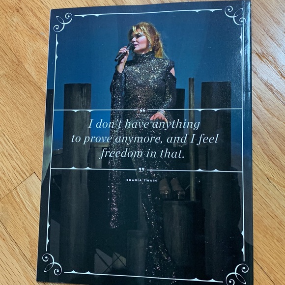 Country Legend Shania Twain Magazine - Picture 11 of 16